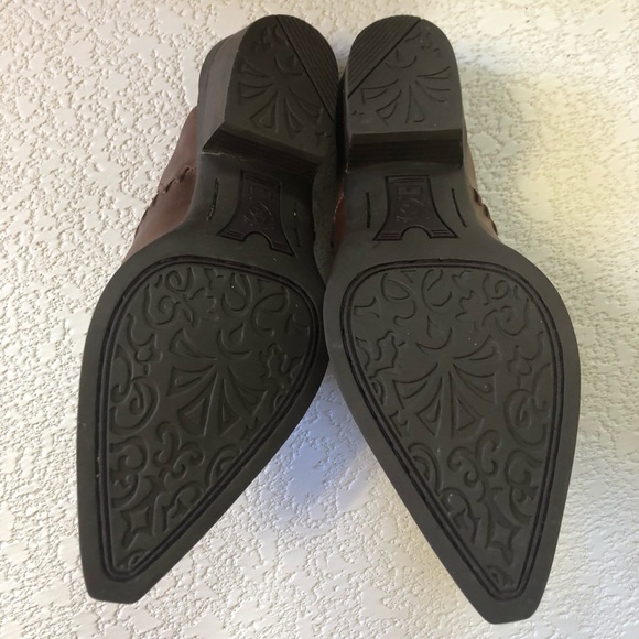 ARIAT BOOTS  WESTERN  SIZE 7 B NEW - Picture 10 of 11